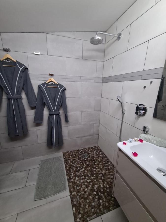 Les 2 Cabanes Labastide-Gabausse Екстер'єр фото